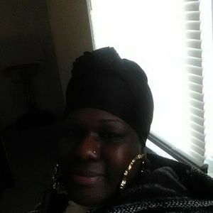 Meet your Posher, Tina